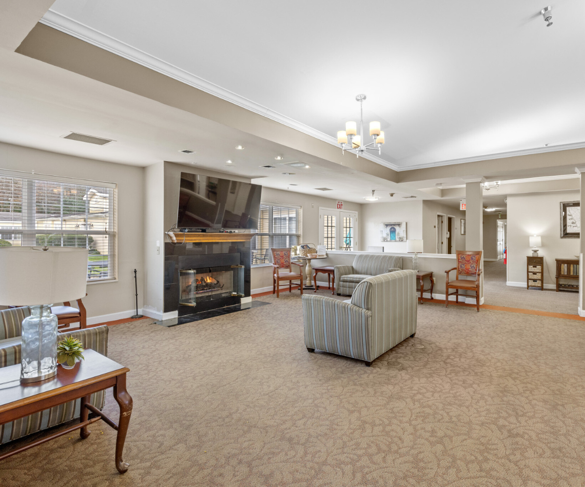 Seaton-Baker-Place- Living Room